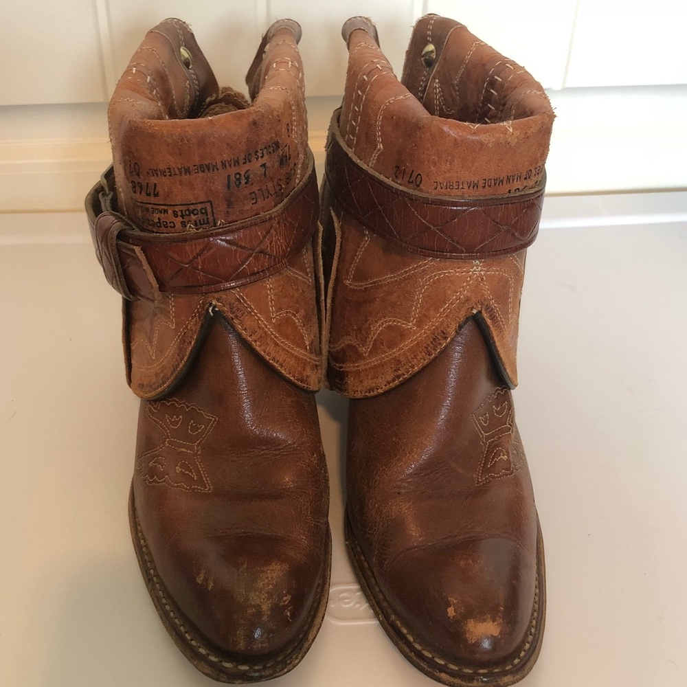 Canty western ankle boots